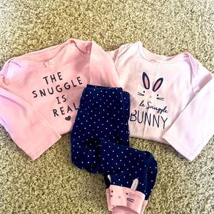 Carter’s 18 month old long sleeved set.